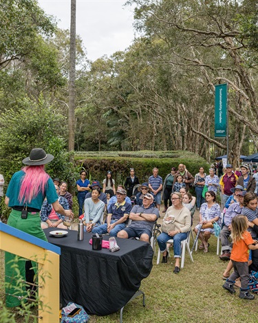 Indigiscapes_Enviromental_Fair-02501-[crop].jpg